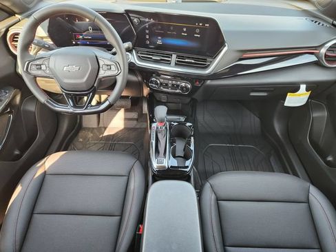 New 2026 Chevrolet Trax RS w/ Driver Confidence Package FWD image 19