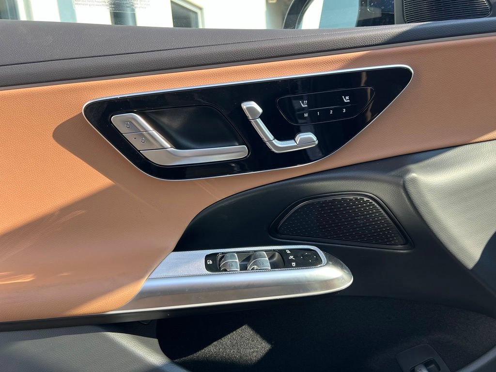 New 2027 Mercedes-Benz E 350 4MATIC Sedan image 11