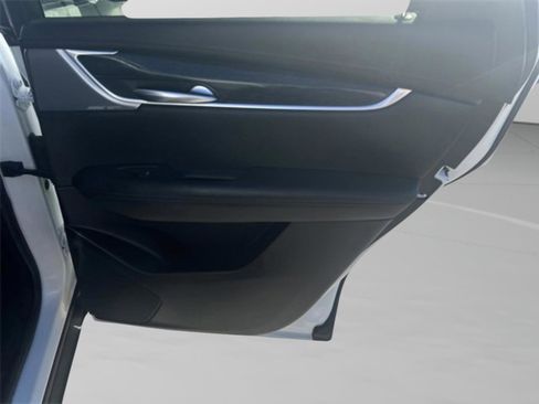 Used 2023 Cadillac XT5 Premium Luxury image 33