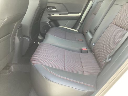 New 2025 Nissan Kicks SR image 29