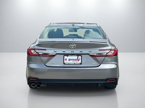 Certified 2025 Toyota Camry SE FWD image 6