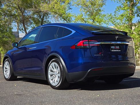Used 2017 Tesla Model X 100D AWD/4WD image 7