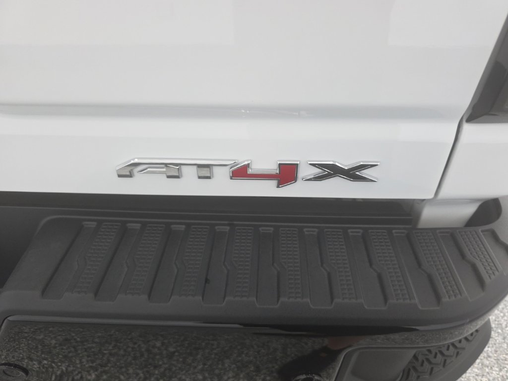 Used 2026 GMC Sierra 2500 AT4X AWD/4WD image 22