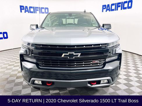 Used 2020 Chevrolet Silverado 1500 LT Trail Boss image 3