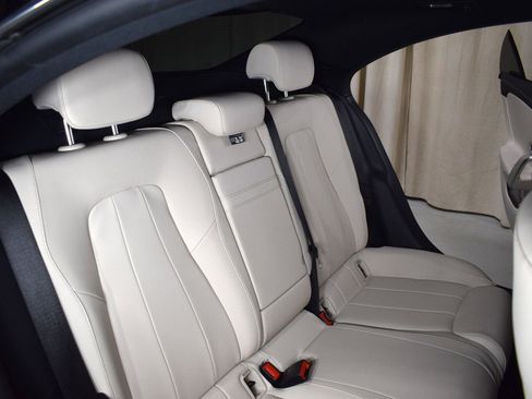 Used 2023 Mercedes-Benz CLA 250 4MATIC image 19