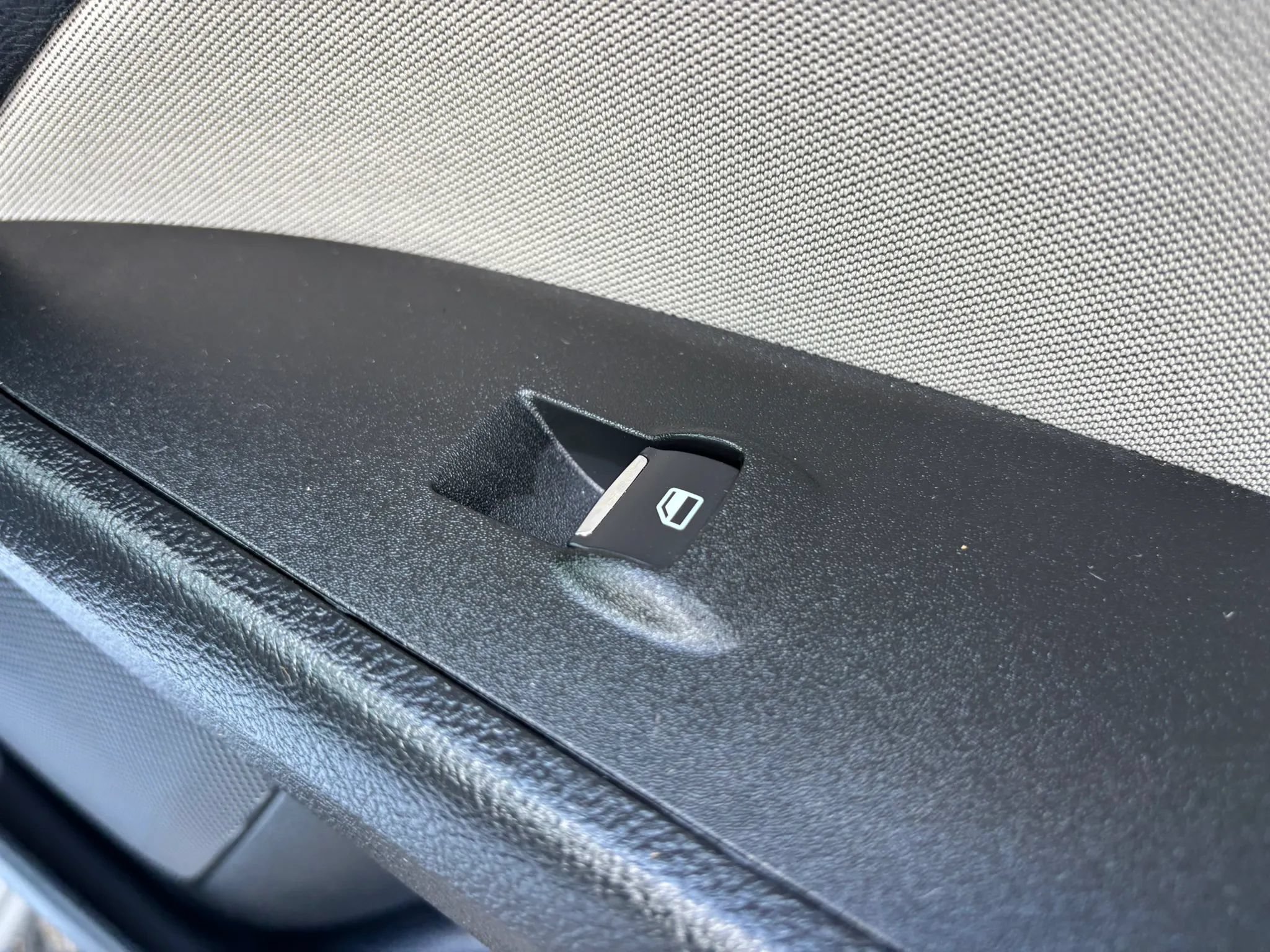 Used 2018 Ford Fusion S FWD image 53