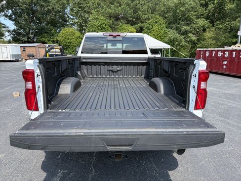 Used 2026 Chevrolet Silverado 3500 High Country w/ Technology Package AWD/4WD image 18