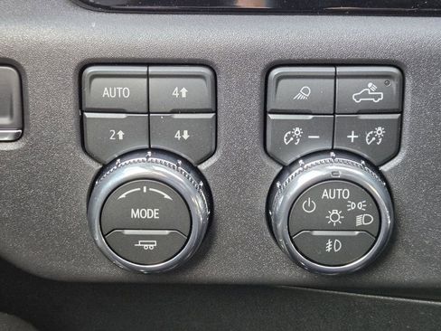 New 2026 GMC Sierra 1500 SLT w/ SLT Premium Plus Package image 15