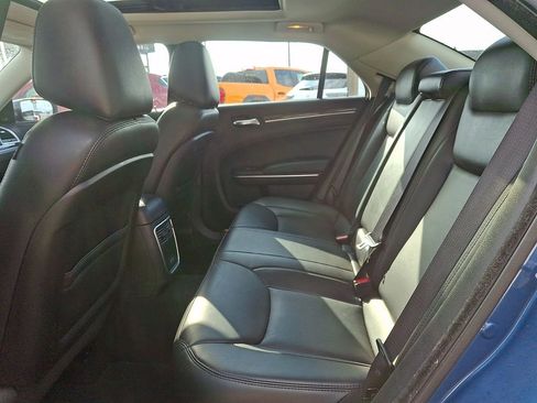 Used 2022 Chrysler 300 Touring L w/ Popular Equipment Group image 10