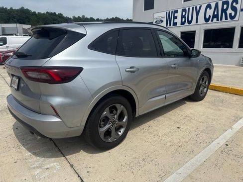 Used 2024 Ford Escape ST-Line FWD image 12