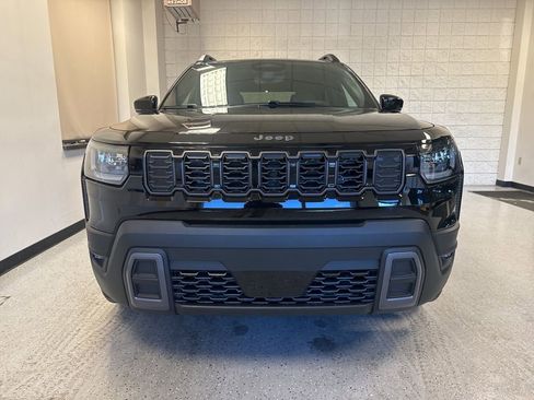 New 2026 Jeep Cherokee Limited image 11