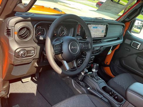 New 2025 Jeep Gladiator Mojave w/ Safety Group image 8