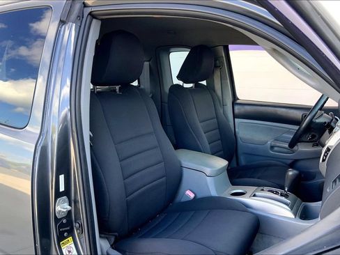 Used 2009 Toyota Tacoma PreRunner RWD image 7