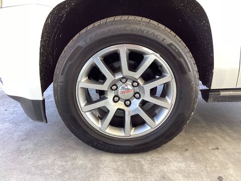 Used 2020 GMC Yukon Denali AWD/4WD image 21