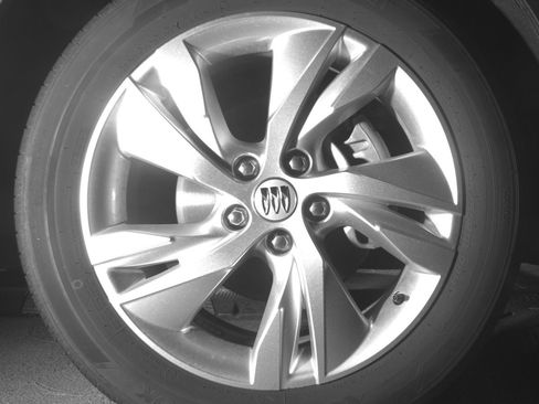Used 2025 Buick Encore GX Preferred AWD/4WD image 13