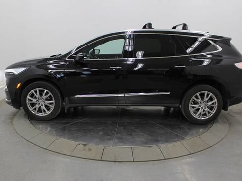 Used 2024 Buick Enclave Essence w/ Experience Buick Package AWD/4WD image 6