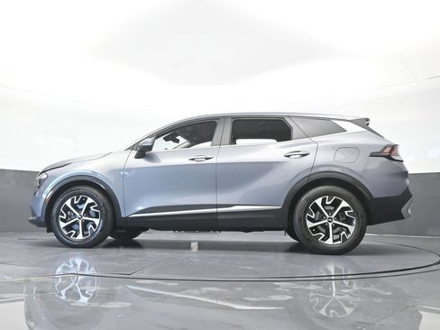 Used 2023 Kia Sportage EX FWD image 21