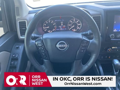 Used 2024 Nissan Frontier SV w/ SV Convenience Package image 22