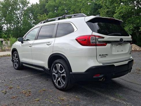 Certified 2023 Subaru Ascent Limited AWD/4WD image 7