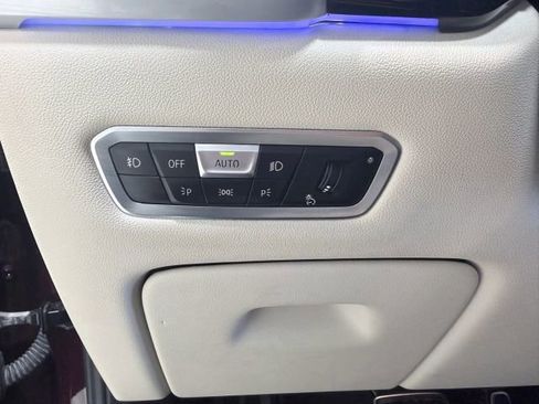 Used 2020 BMW X5 sDrive40i w/ M Sport Package RWD image 13