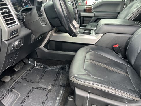 Used 2017 Ford F350 Platinum w/ FX4 4x4 Off Road Package image 16