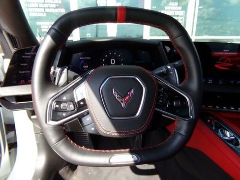 Used 2026 Chevrolet Corvette Z06 RWD image 22