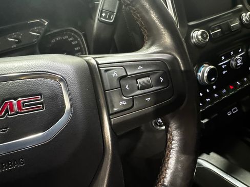 Used 2020 GMC Sierra 1500 AT4 w/ AT4 Premium Package image 6