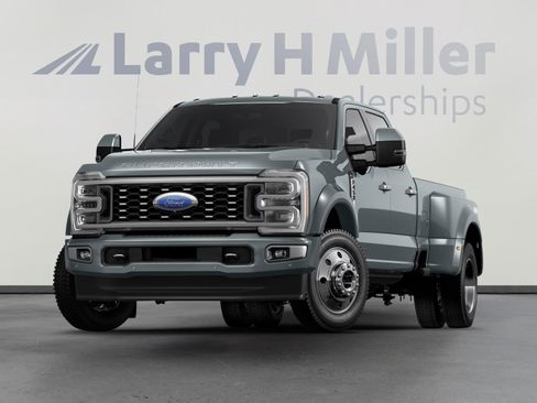 Used 2024 Ford F450 Platinum w/ FX4 Off-Road Package image 1