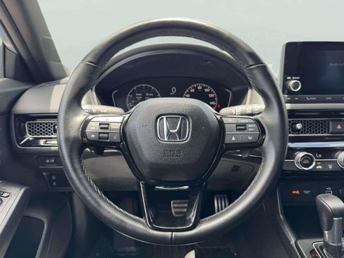 Used 2024 Honda Civic Sport image 28