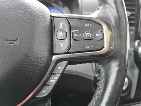 Used 2020 RAM 1500 Limited image 25