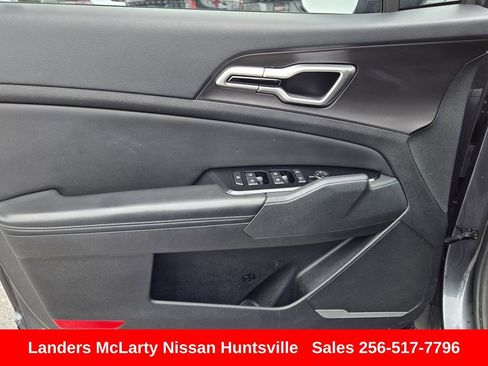 Used 2023 Kia Sportage EX FWD image 22