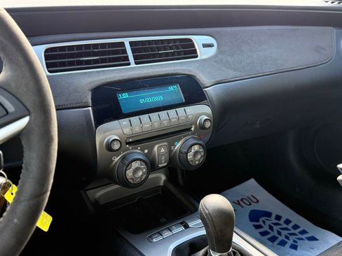 Used 2014 Chevrolet Camaro Z/28 image 32