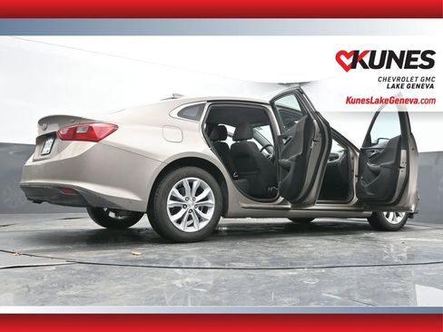 Used 2025 Chevrolet Malibu LT image 70