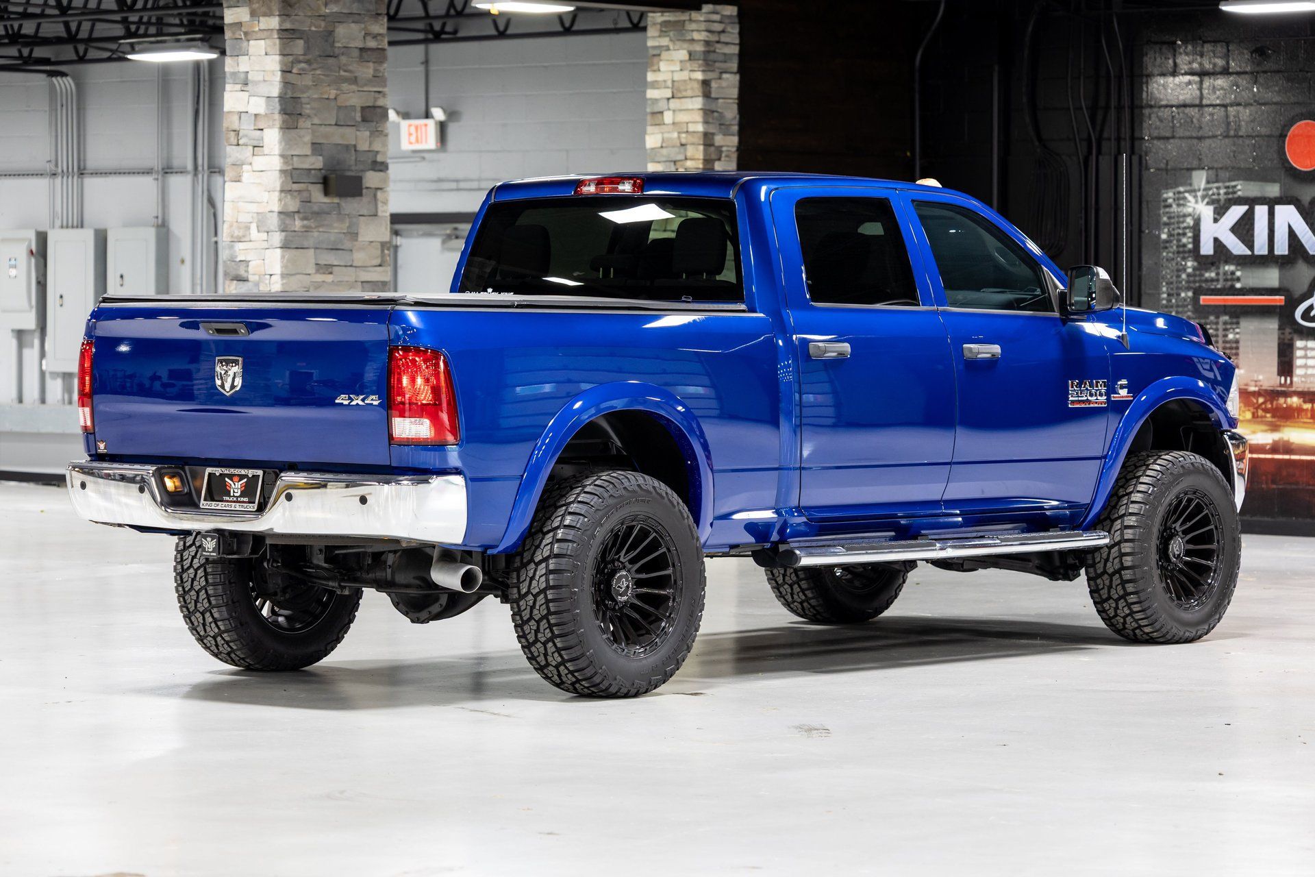 Used 2015 RAM 2500 Tradesman w/ Chrome Appearance Group AWD/4WD image 15