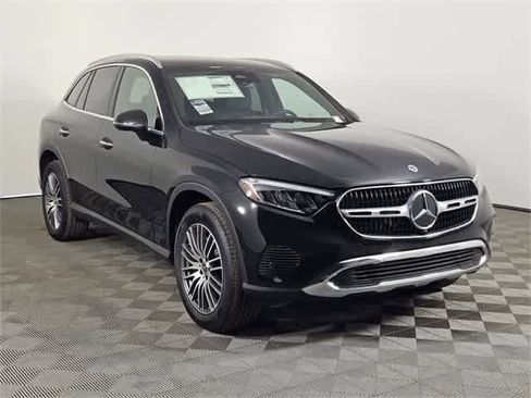 Certified 2025 Mercedes-Benz GLC 300 4MATIC image 7