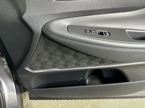 Used 2019 Hyundai Santa Fe AWD image 29