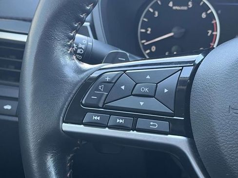 Used 2023 Nissan Altima 2.5 SR w/ SR Premium Package image 26