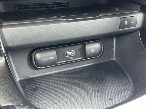 Used 2023 Kia Seltos SX image 11