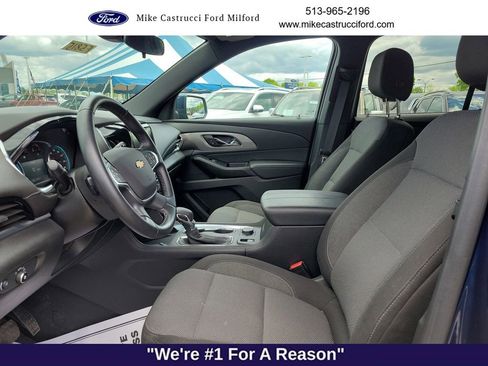 Used 2023 Chevrolet Traverse LT AWD/4WD image 25