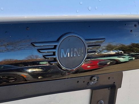 Certified 2023 MINI Cooper S w/ Premium Package image 28