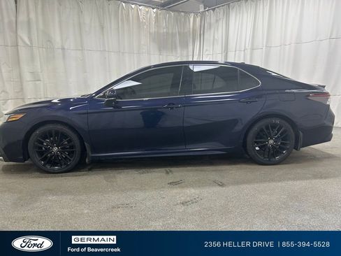 Used 2021 Toyota Camry XSE image 5