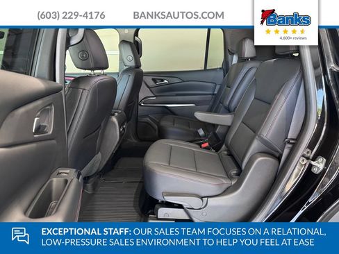 Certified 2026 Chevrolet Traverse Z71 w/ Driver Confidence Package AWD/4WD image 10