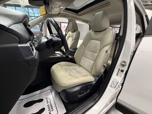 Used 2020 MAZDA CX-5 Touring image 8