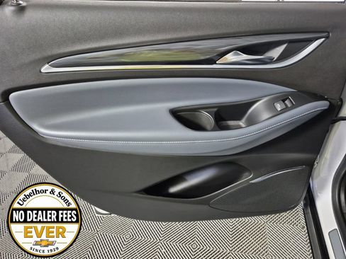 Certified 2024 Buick Enclave Essence w/ Sport Touring Edition AWD/4WD image 19