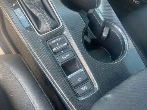 Used 2025 Honda Civic Sport image 24