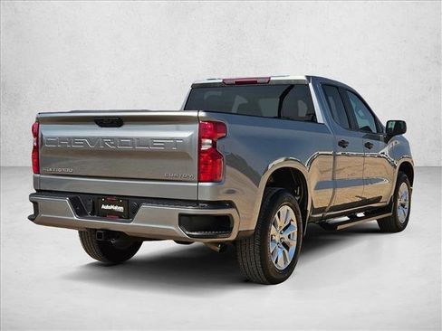 Used 2026 Chevrolet Silverado 1500 Custom RWD image 5
