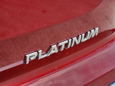 Used 2022 Nissan Pathfinder Platinum w/ Lighting Package (N92) image 12