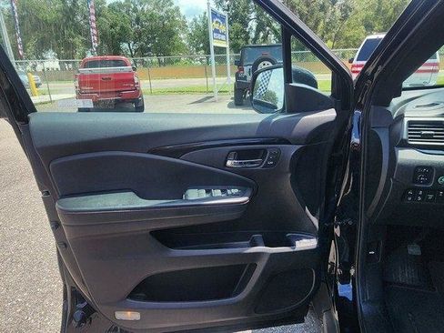 Used 2020 Honda Ridgeline Black Edition image 30