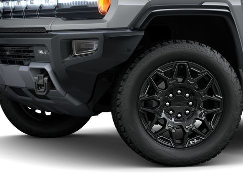 New 2025 GMC Hummer EV 2X image 36