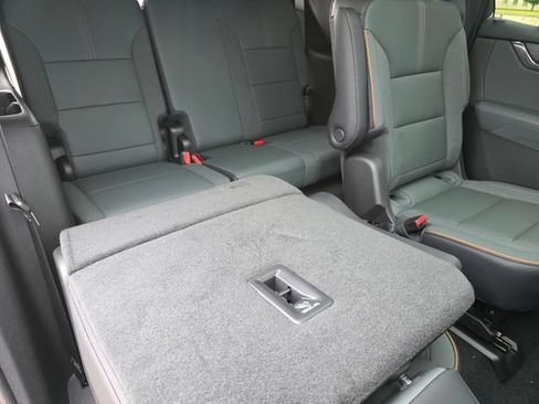 New 2026 GMC Acadia AT4 w/ Luxury Package AWD/4WD image 22